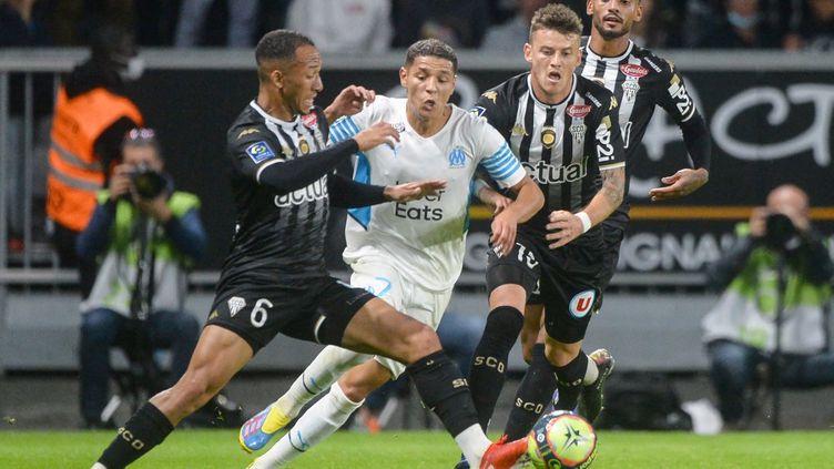 Highlight trận đấu Olympique Marseille vs Basel ngày 11/03 | Xem lại trận đấu