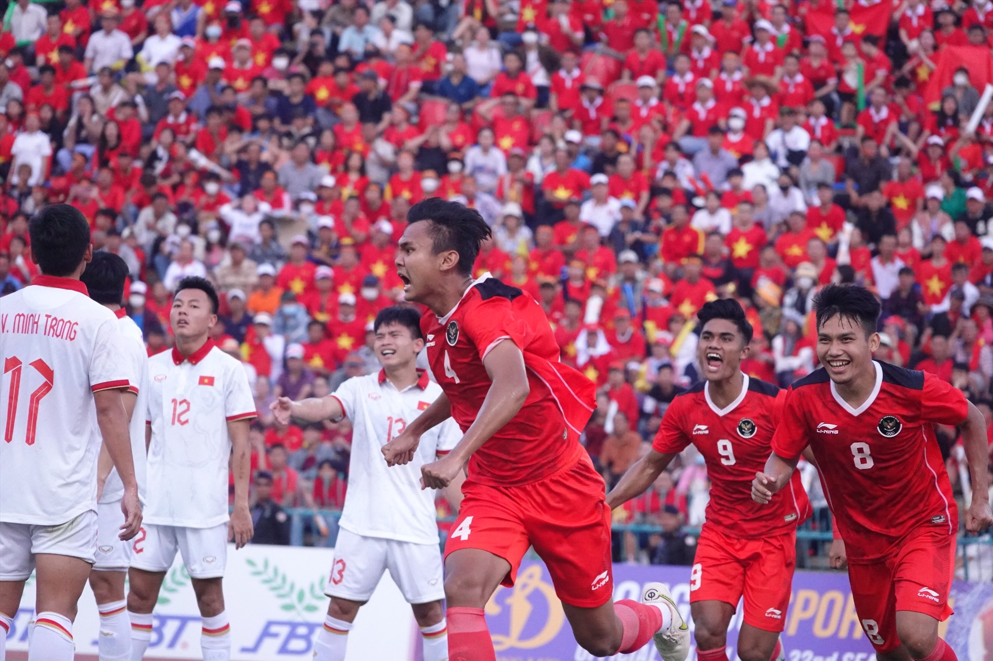 afc-cho-phep-3-cau-thu-bi-cam-thi-dau-u23-indonesia-sung-suong-chap-het-cac-doi-thu