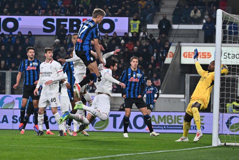 Atalanta vs AC Milan (02:45 – 07/12) | Xem lại trận đấu