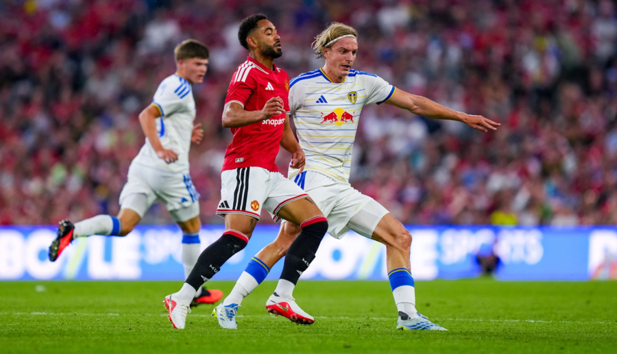 Manchester United vs Leeds United (01:30 – 13/08) | Xem lại trận đấu